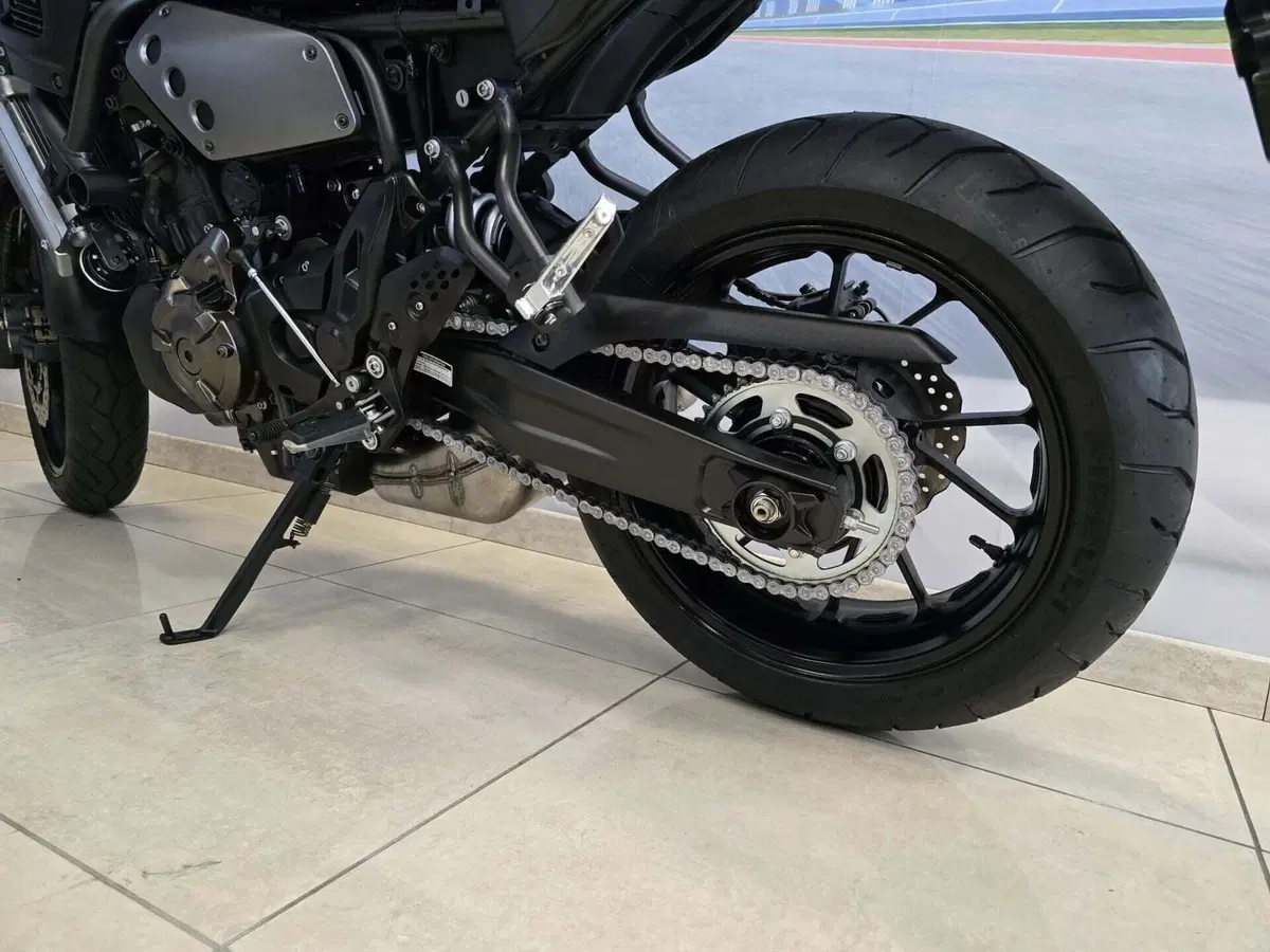 Yamaha XSR 700 ABS (2016 - 20) (5)