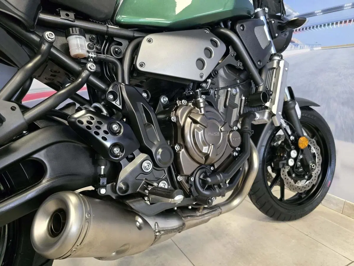 Yamaha XSR 700 ABS (2016 - 20) (7)