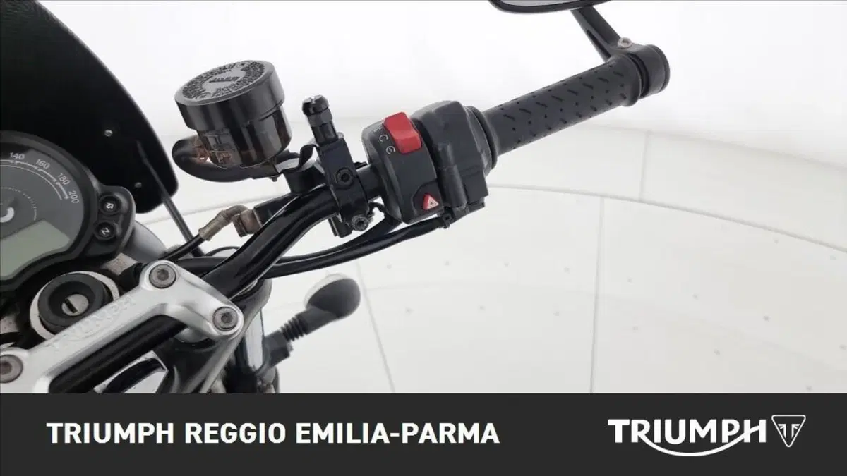 Triumph Street Twin 900 (2019 - 20) (10)