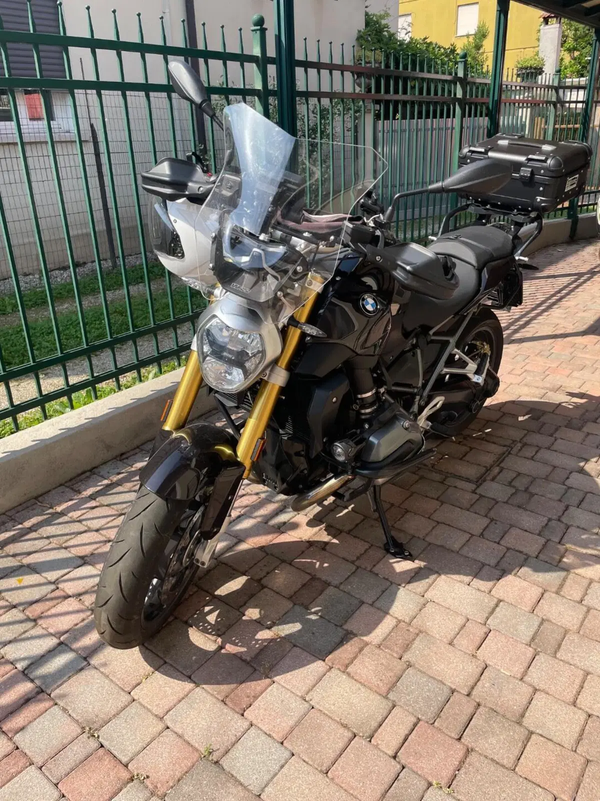 Bmw R 1200 R (2017 - 18) (9)