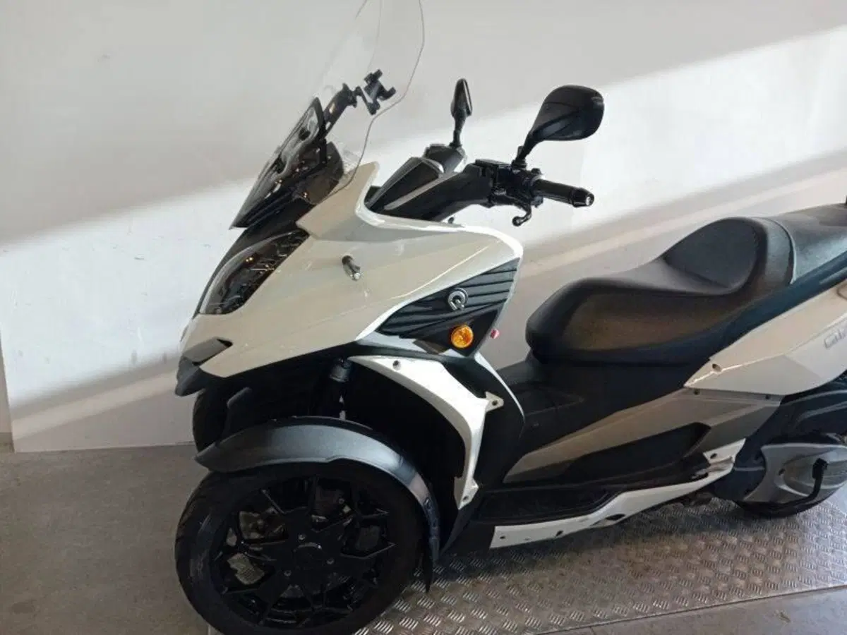 Quadro QV3 350 (2018 - 19) (3)