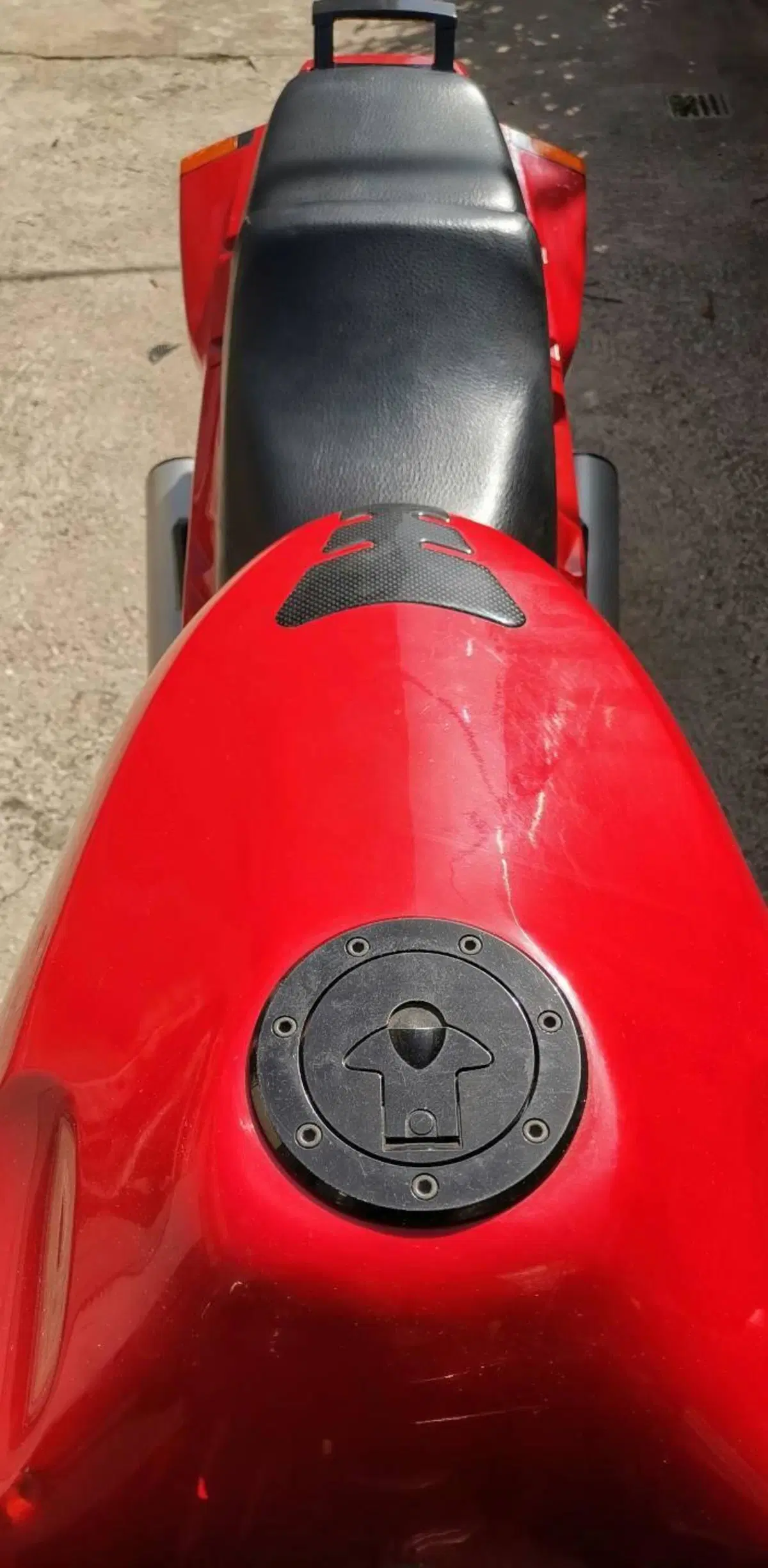 Kawasaki GPZ 1000 RX (10)
