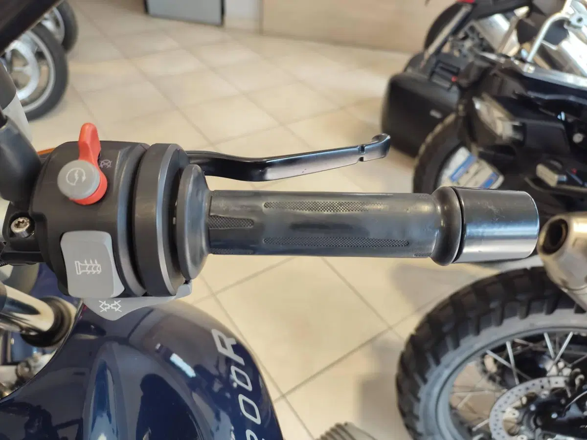 Bmw R 1200 R (2006 - 11) (15)