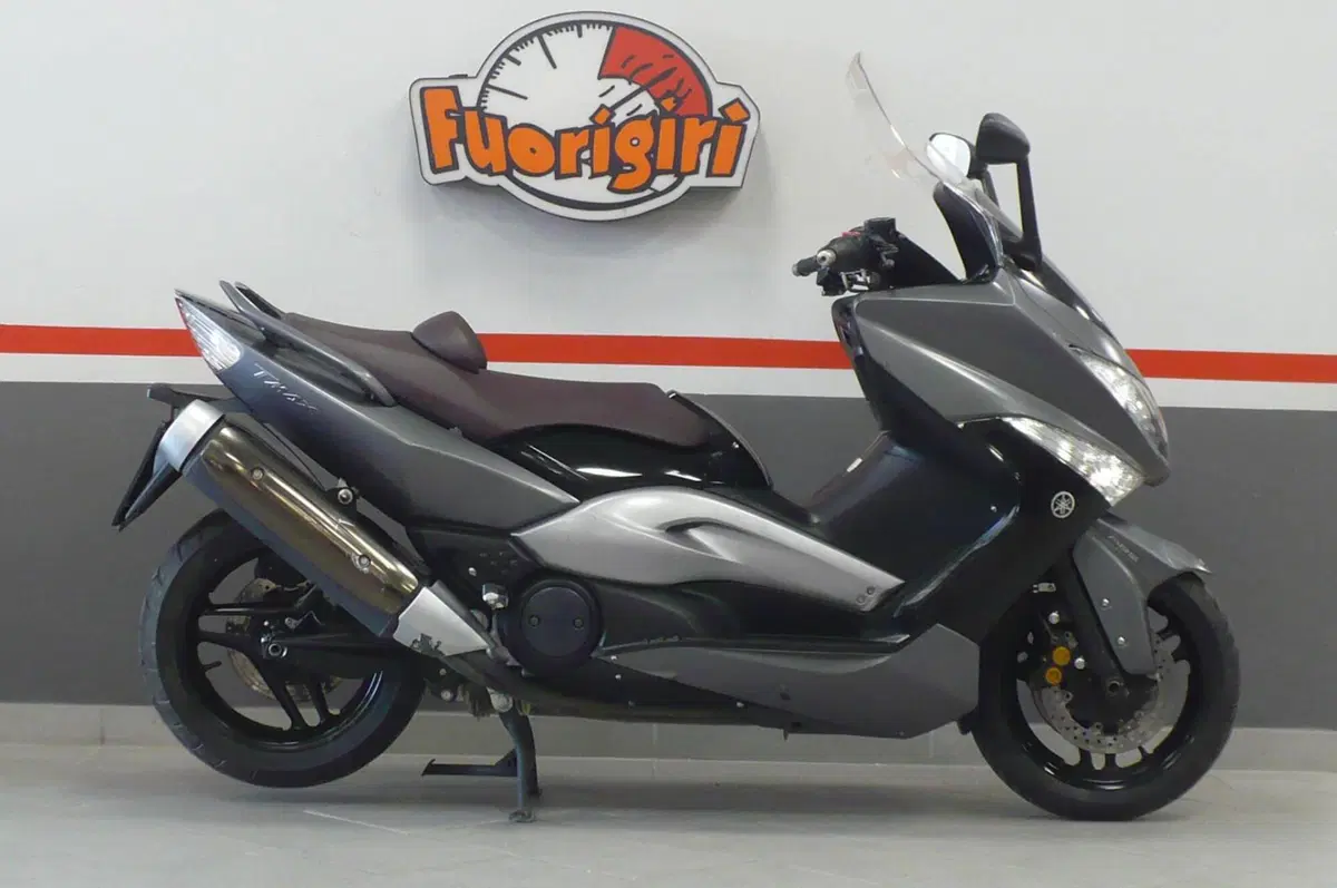 Yamaha T-Max 500 (2008 - 12) (4)