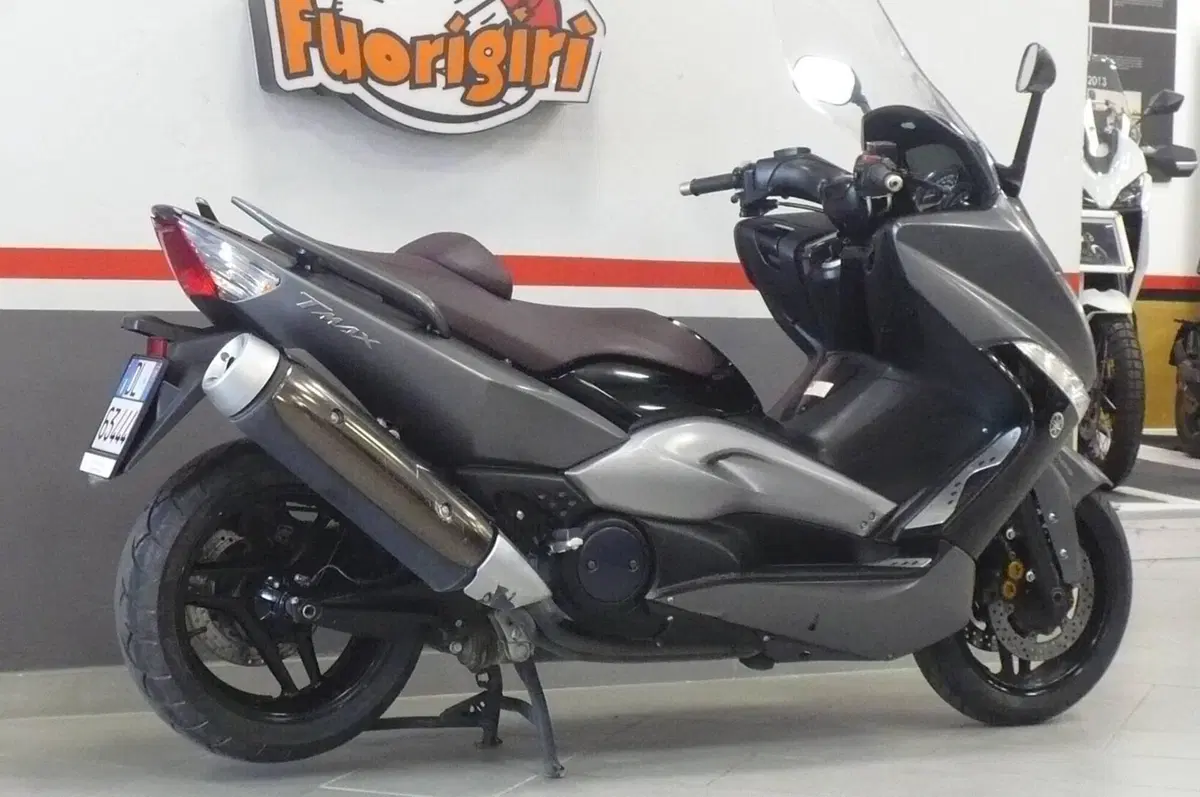 Yamaha T-Max 500 (2008 - 12) (5)