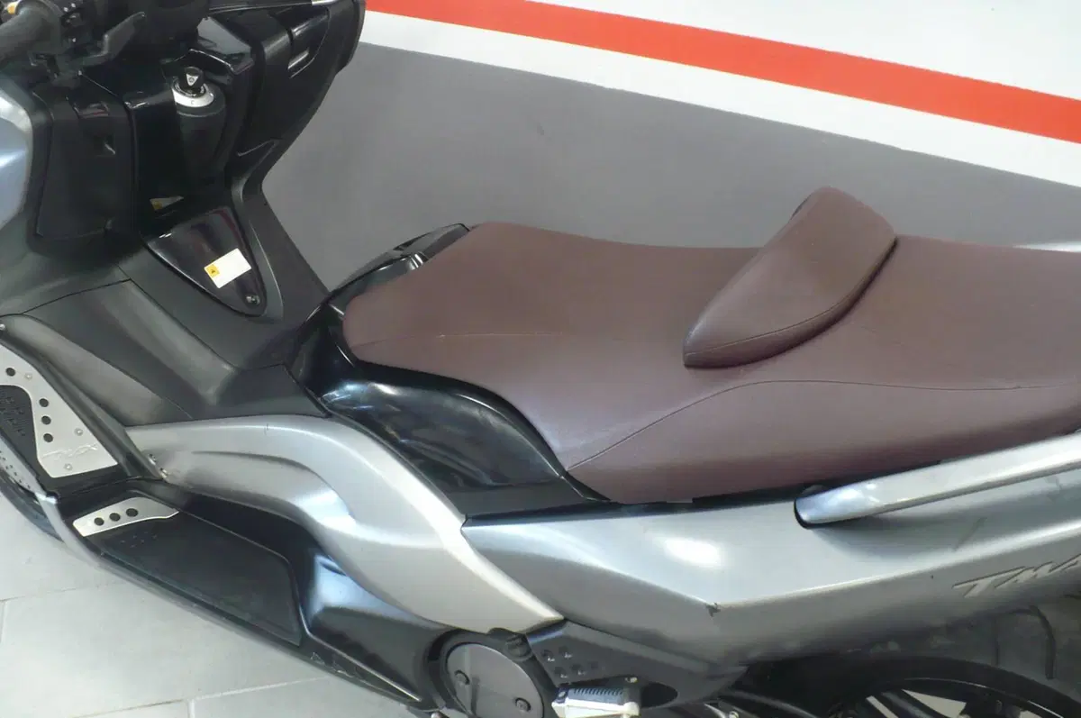 Yamaha T-Max 500 (2008 - 12) (7)