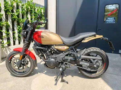 Royal Enfield Guerrilla 450 (2024 - 26) usata