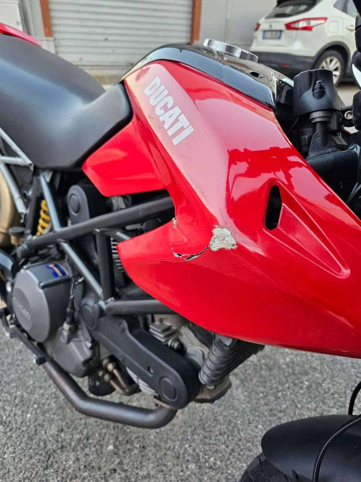 Ducati Hypermotard 796 (2012) (10)