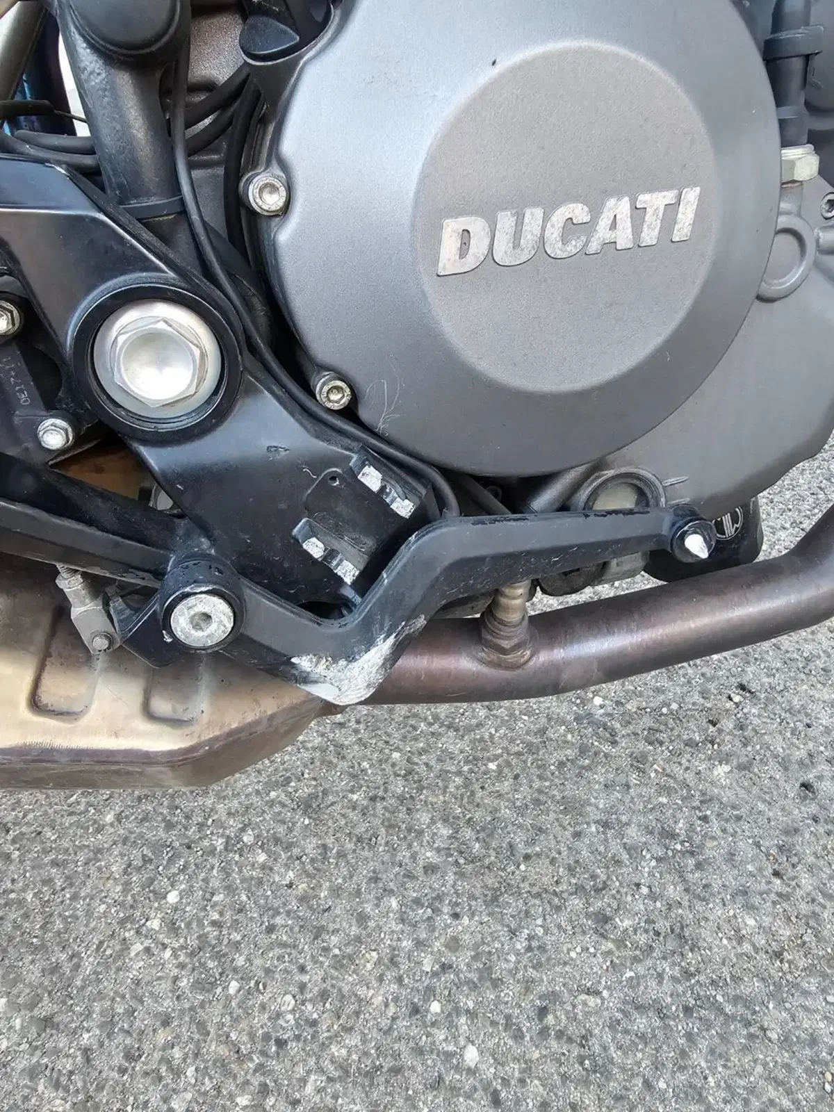 Ducati Hypermotard 796 (2012) (11)