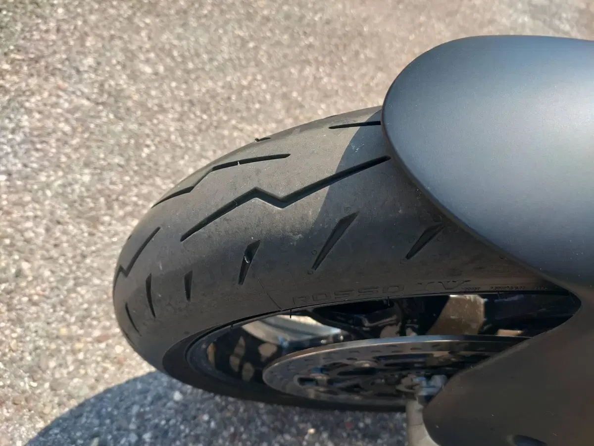Ducati Streetfighter V2 S (2025 - 26) (10)