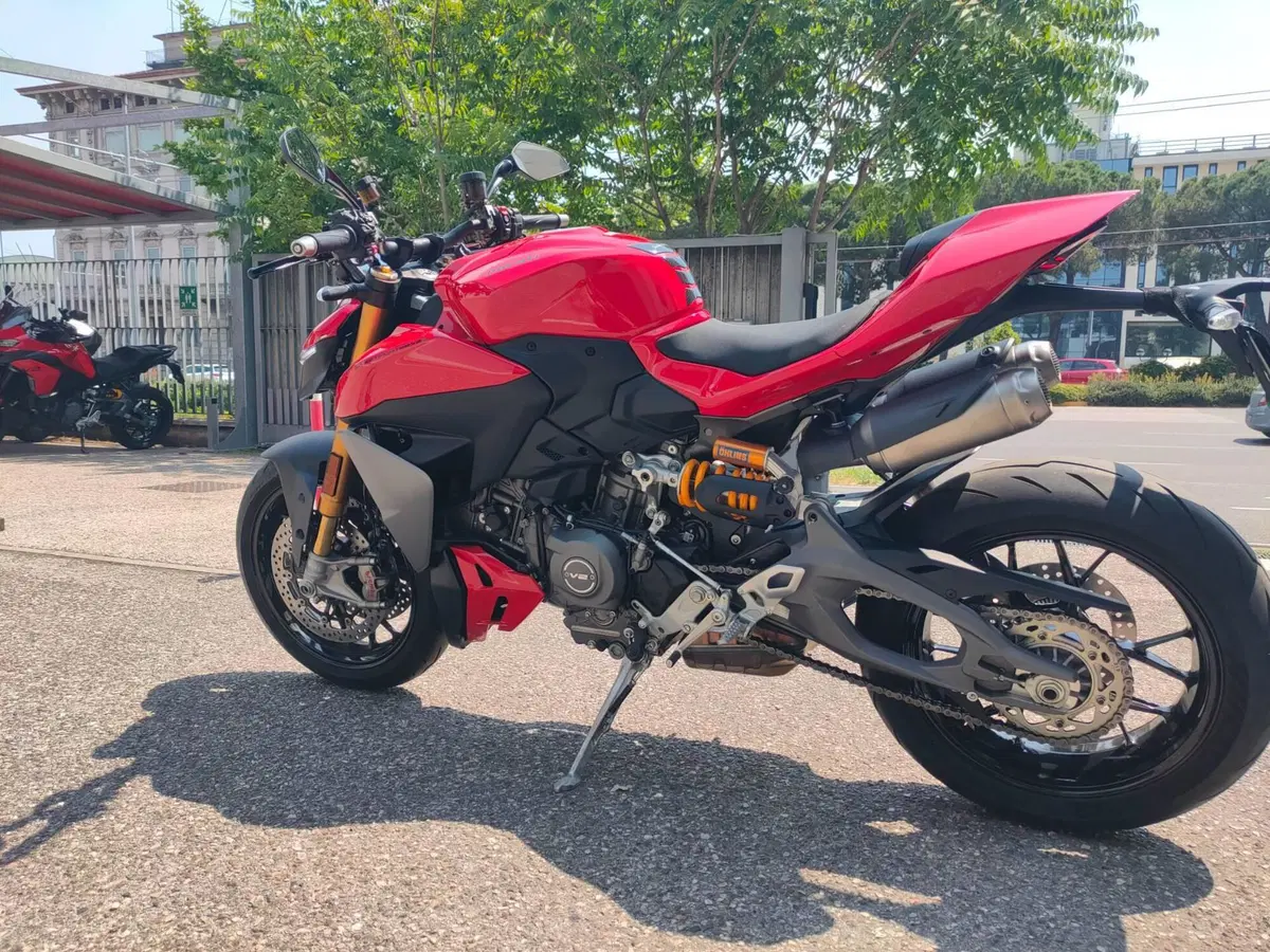 Ducati Streetfighter V2 S (2025 - 26) (3)