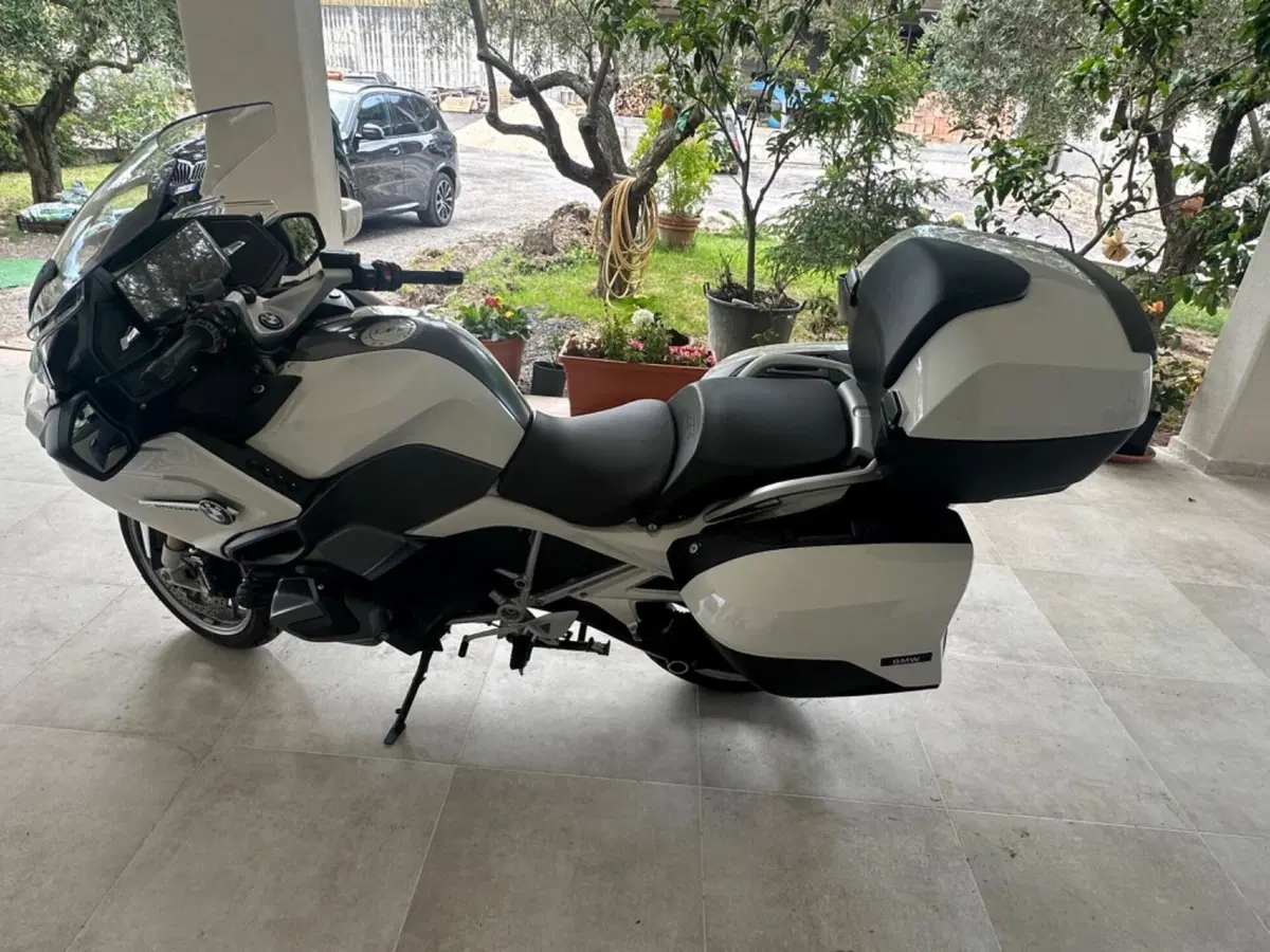Bmw R 1250 RT (2021 - 25) (2)