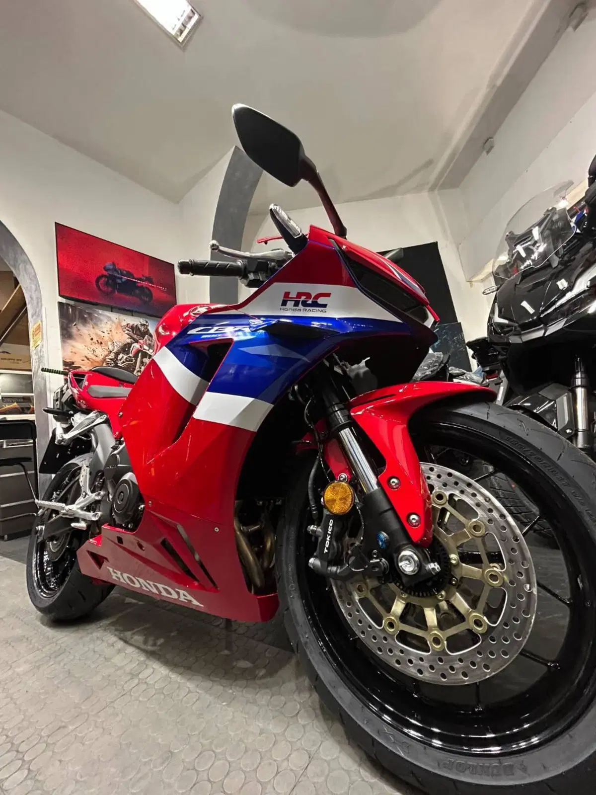 Honda CBR 600 RR (2024 - 26) (4)