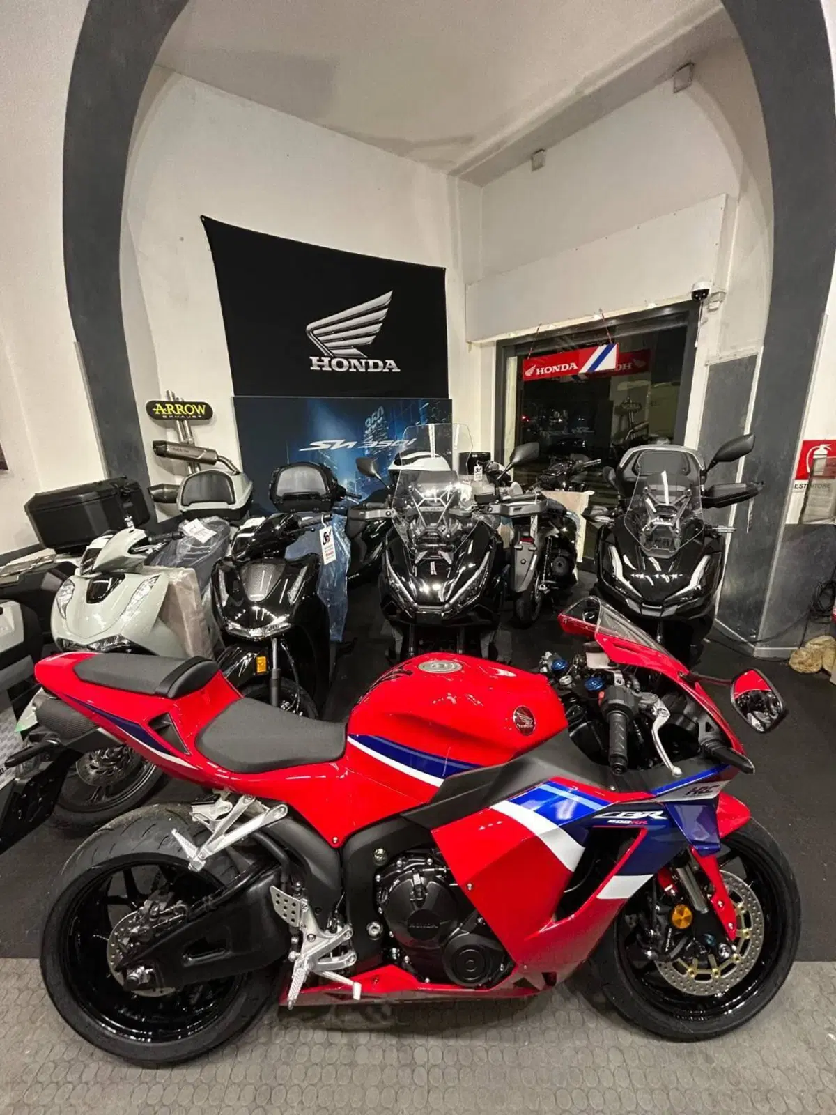 Honda CBR 600 RR (2024 - 26)