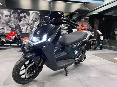 Niu FQi 500 (2025 - 26) usata