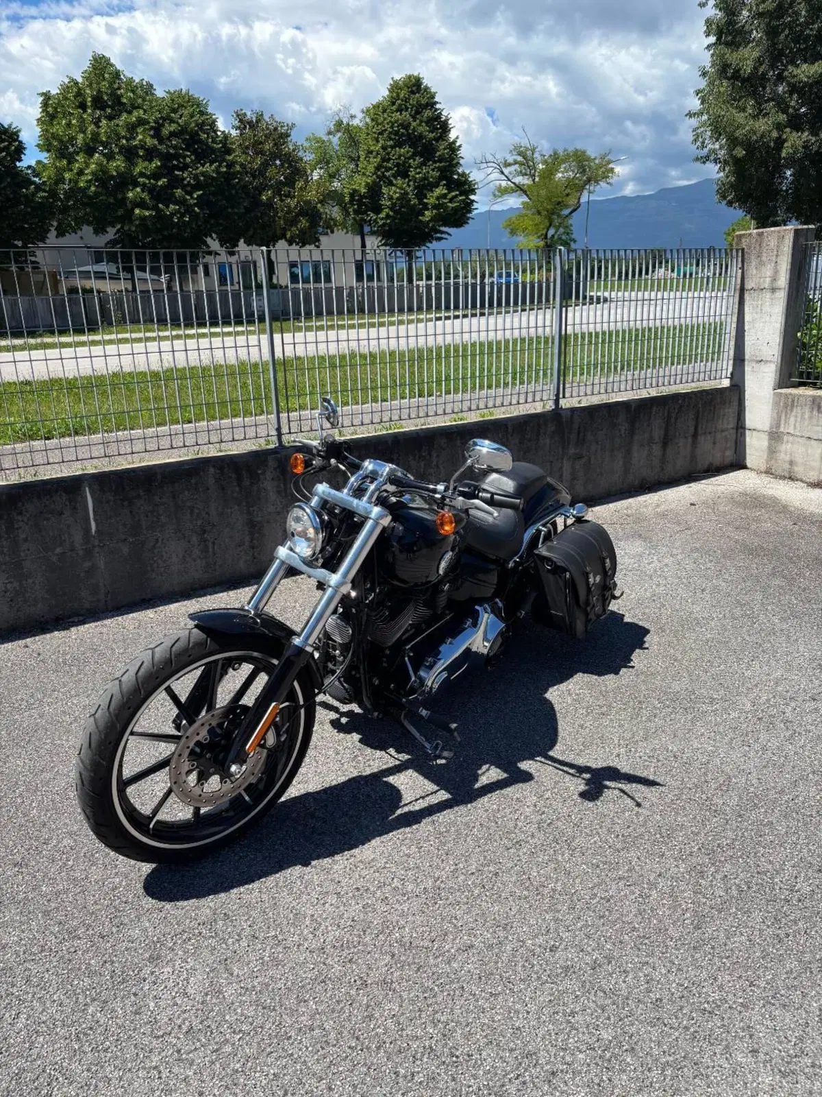Harley-Davidson 1690 Breakout (2013 - 17) - FXSB