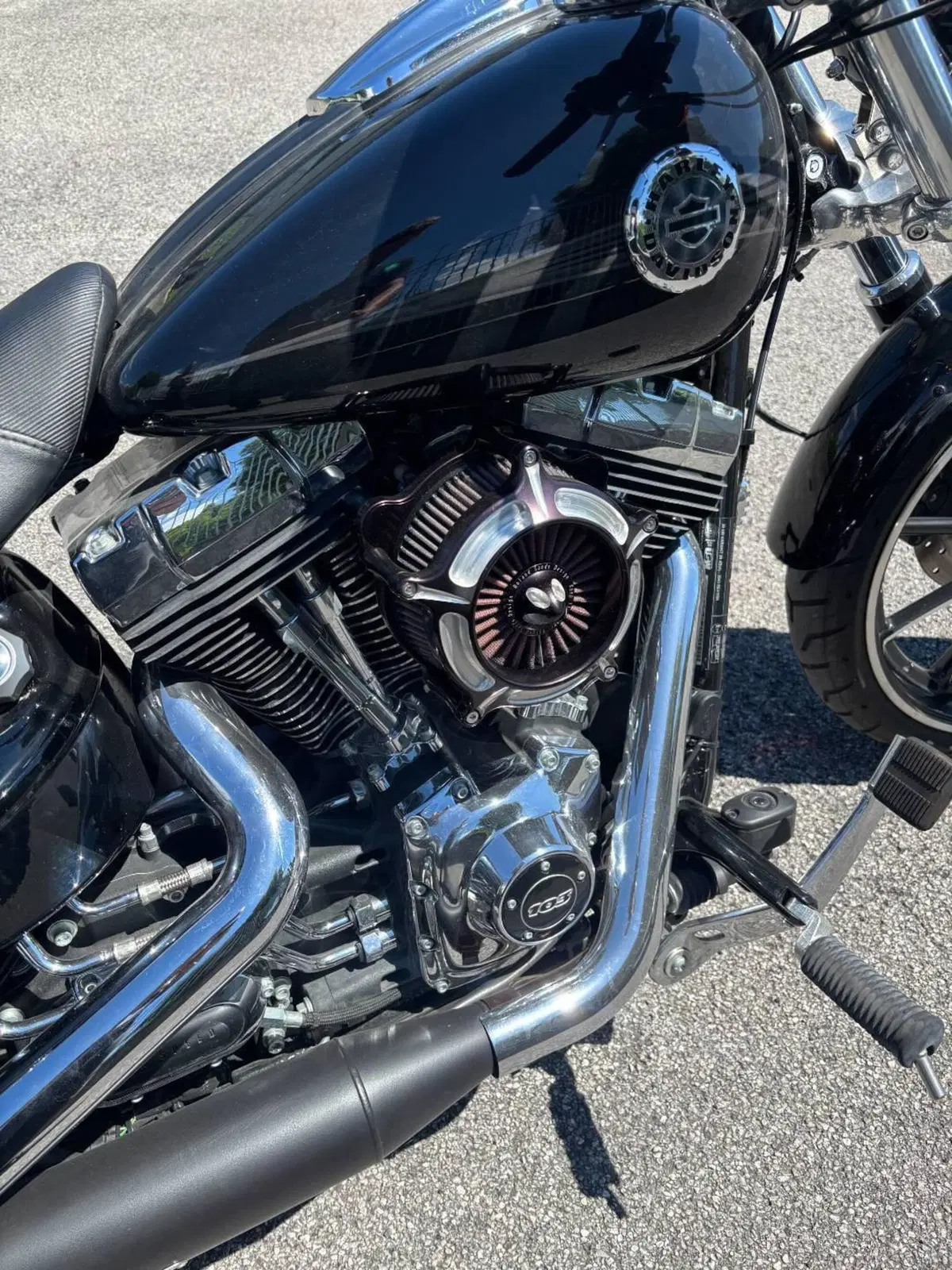 Harley-Davidson 1690 Breakout (2013 - 17) - FXSB (4)