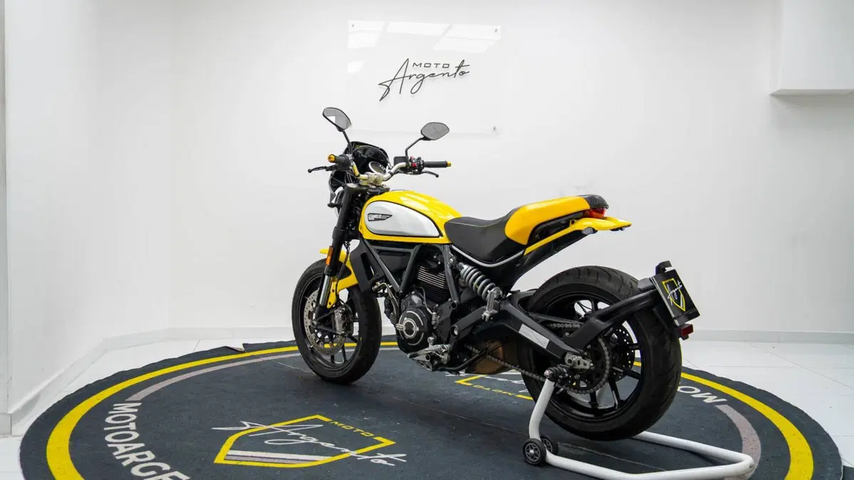 Ducati Scrambler 800 Icon (2021 - 22) (4)