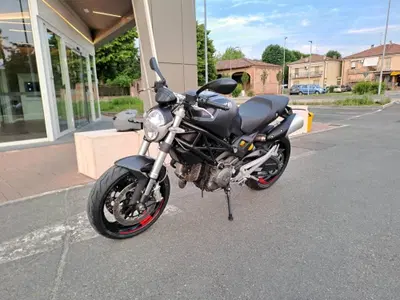 Ducati Monster 696 (2008 - 13) usata