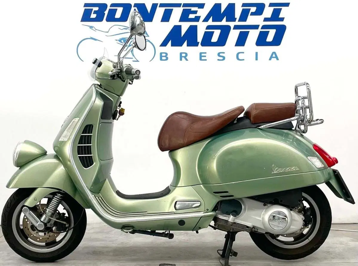 Vespa GTV 250 (2)