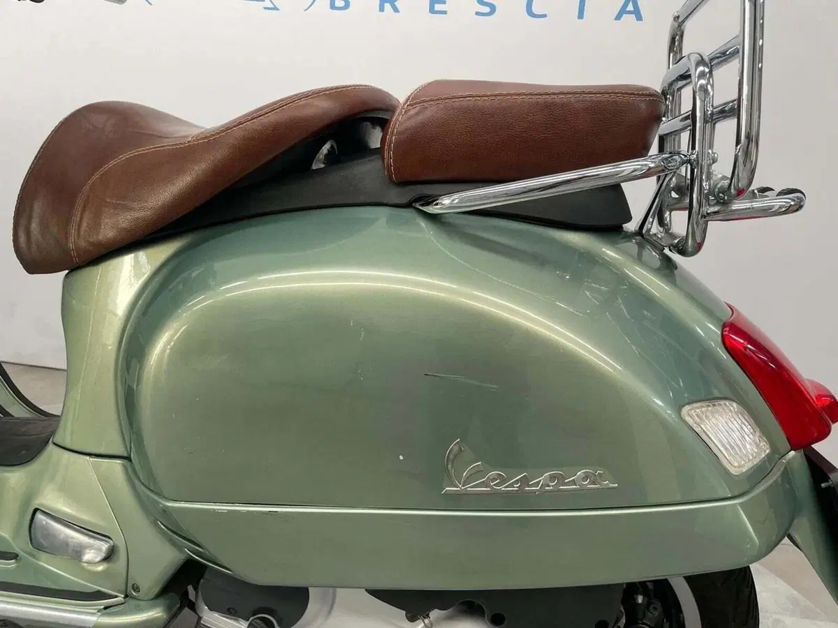 Vespa GTV 250 (4)