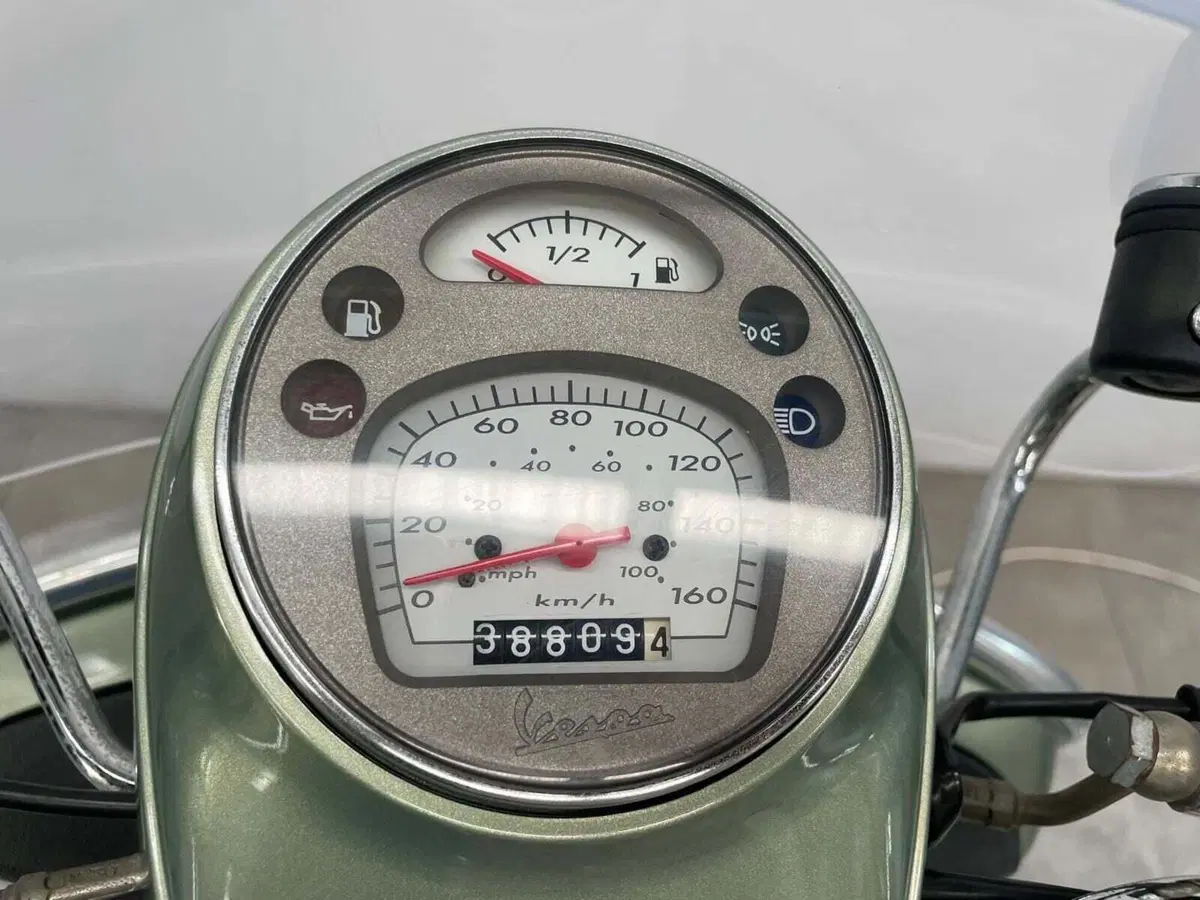 Vespa GTV 250 (5)