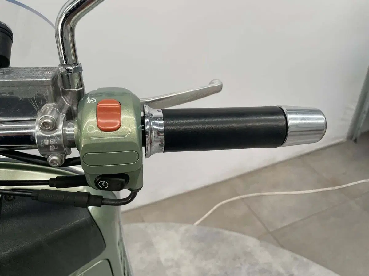 Vespa GTV 250 (6)