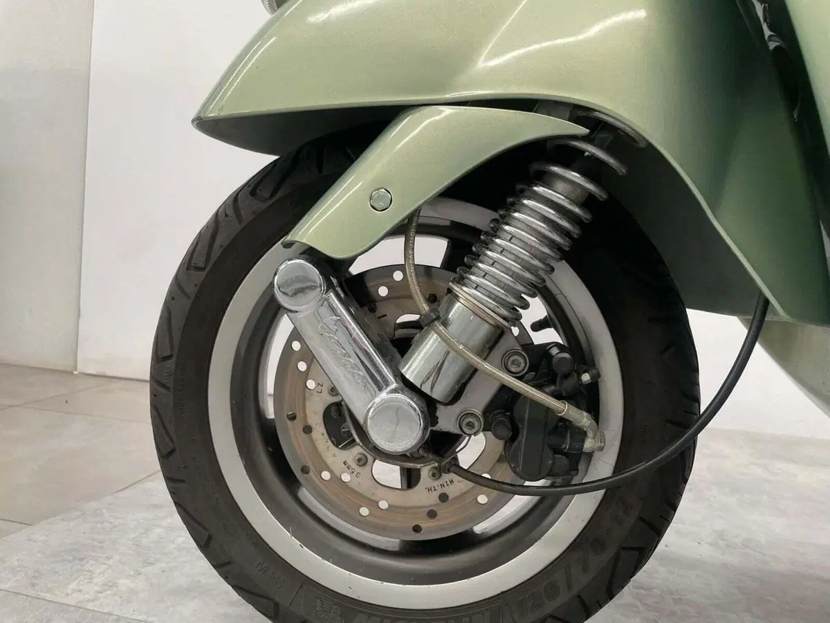 Vespa GTV 250 (12)