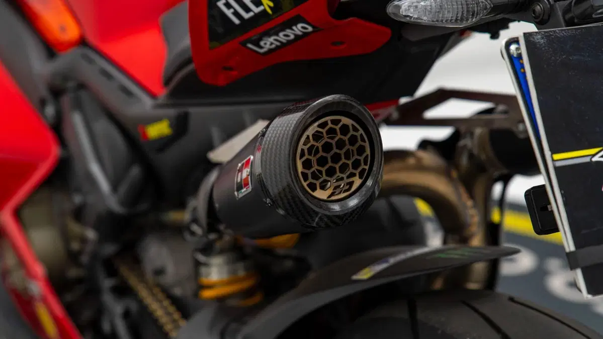 Ducati Panigale V4 S (2022 - 24) (14)