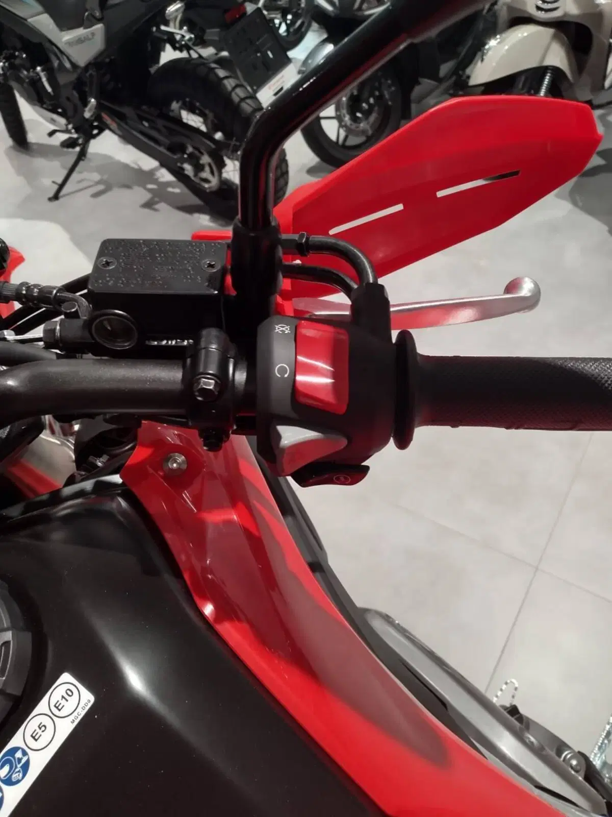 Honda CRF 300L (2025 - 26) (8)