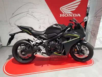 Honda CBR 650 R E-Clutch (2024 - 26) nuova