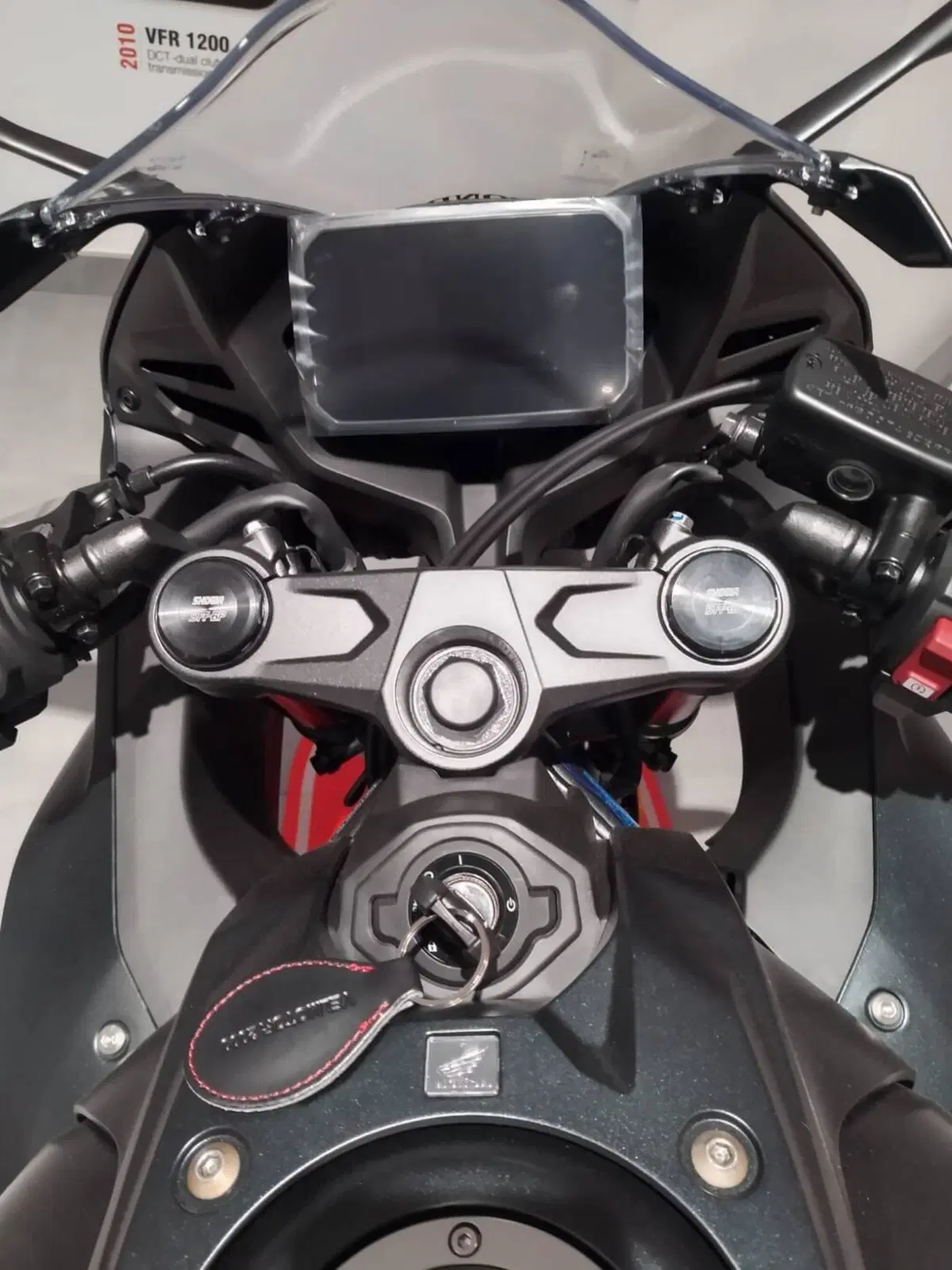 Honda CBR 650 R E-Clutch (2024 - 26) (13)