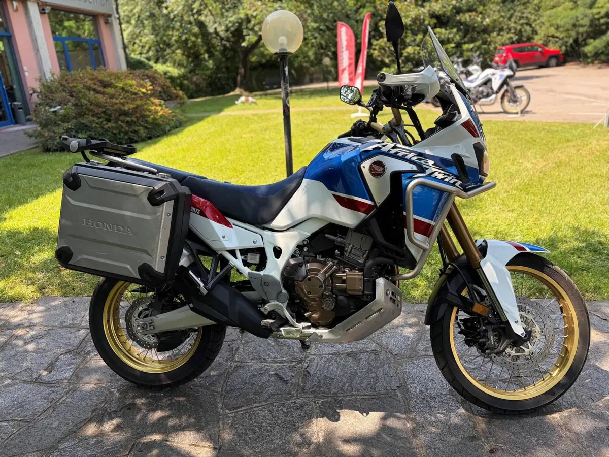 Honda Africa Twin CRF 1000L Adventure Sports DCT Travel Edition (2019) (4)