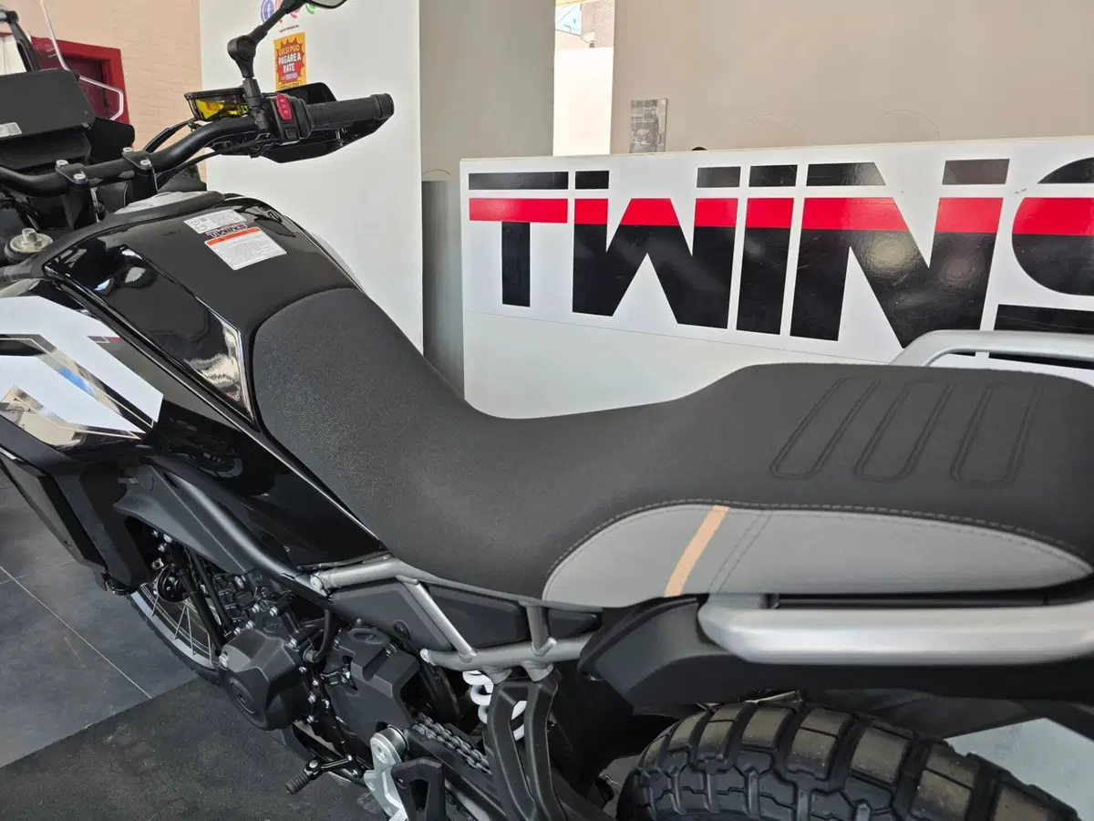 CFMOTO 450MT (2024 - 26) (10)
