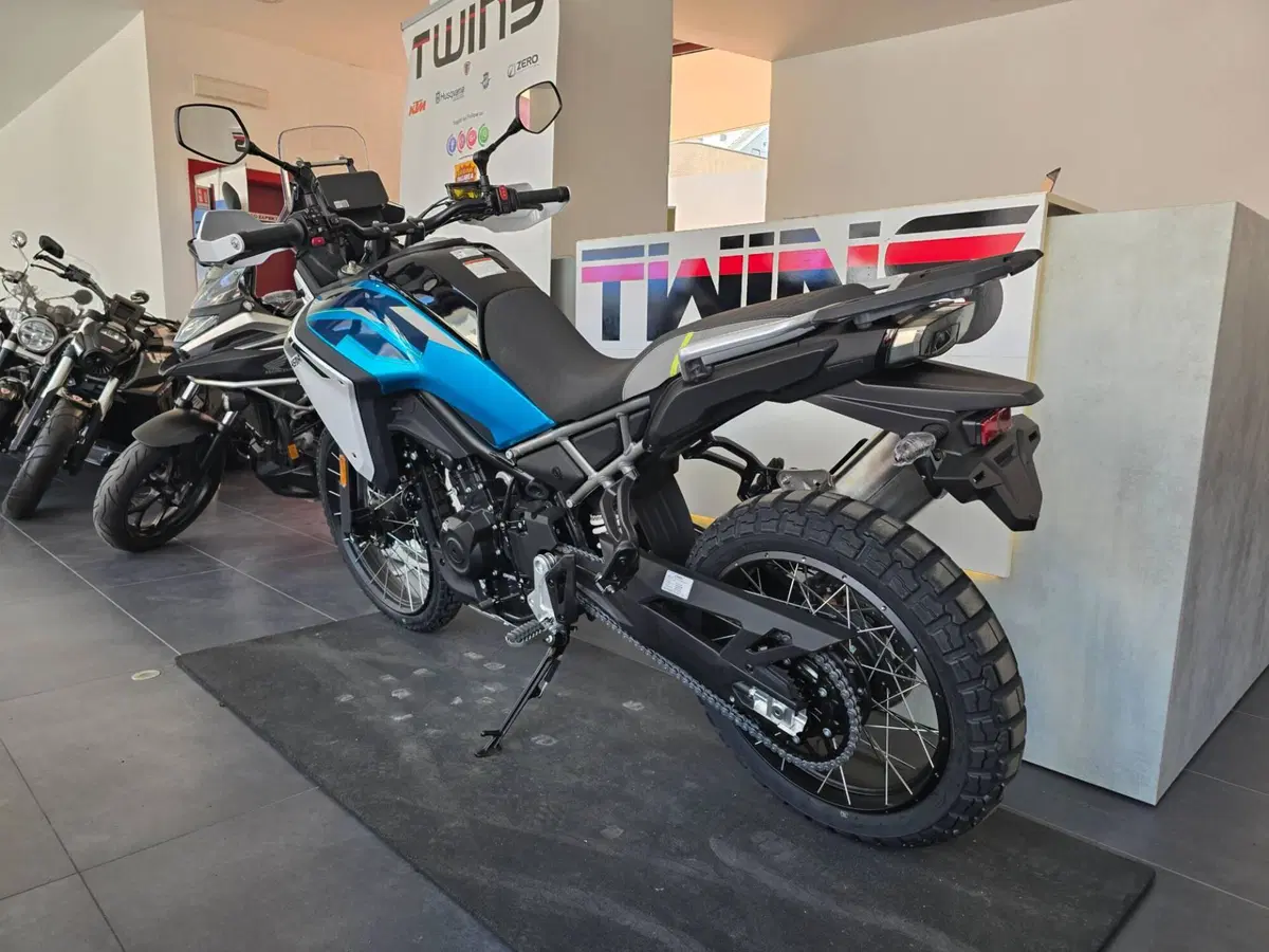 CFMOTO 450MT (2024 - 26) (6)