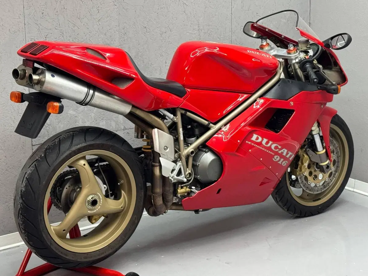 Ducati 916 SP Monoposto (1994 - 96) (3)