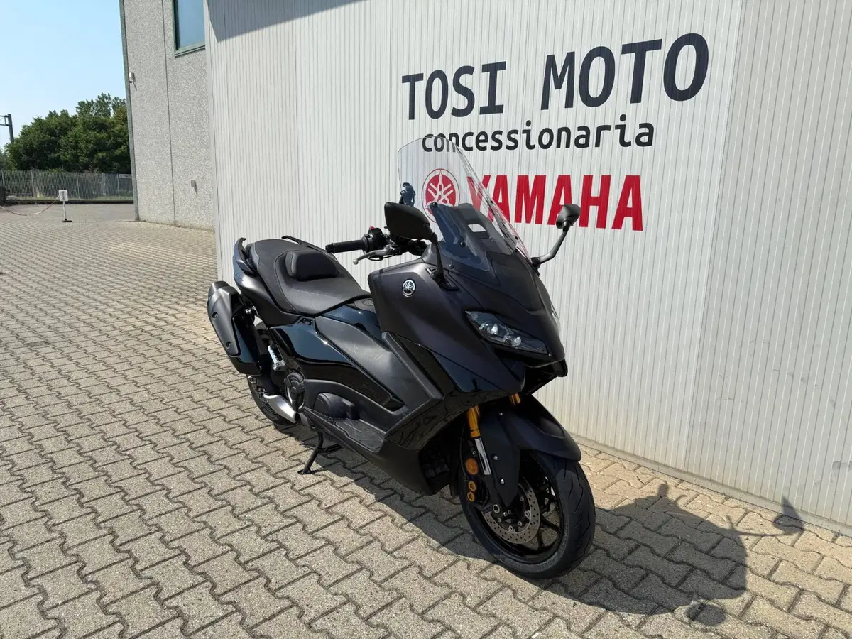 Yamaha T-Max 560 Tech Max (2022 - 24) (5)