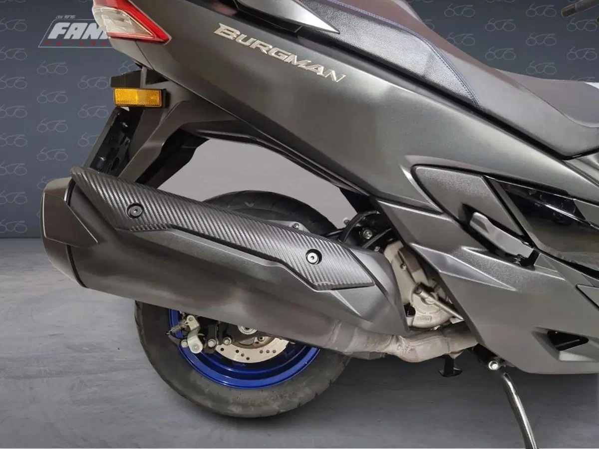 Suzuki Burgman 400 (2022 - 24) (6)