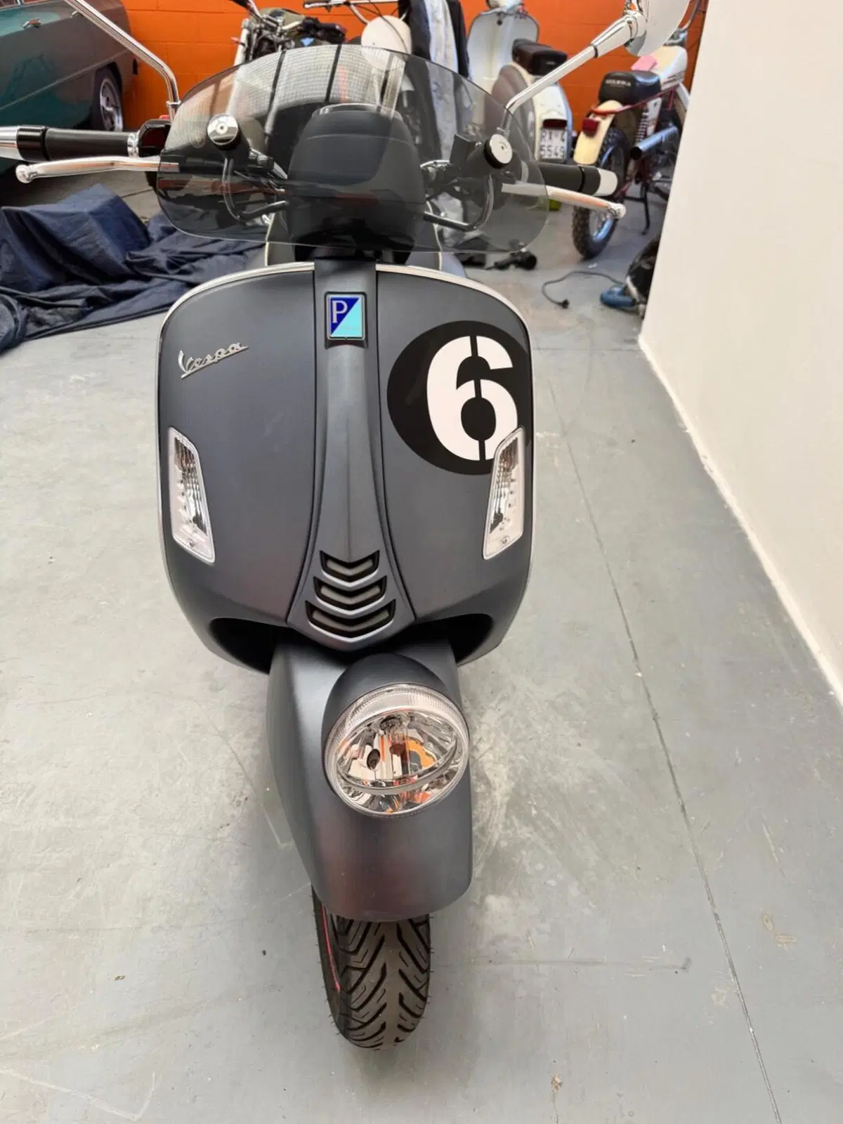 Vespa Sei Giorni 300 Hpe (2021 - 22) (7)