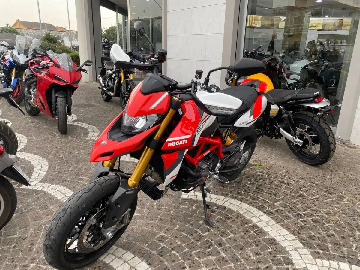 Ducati Hypermotard 950 SP (2022 - 25) (4)
