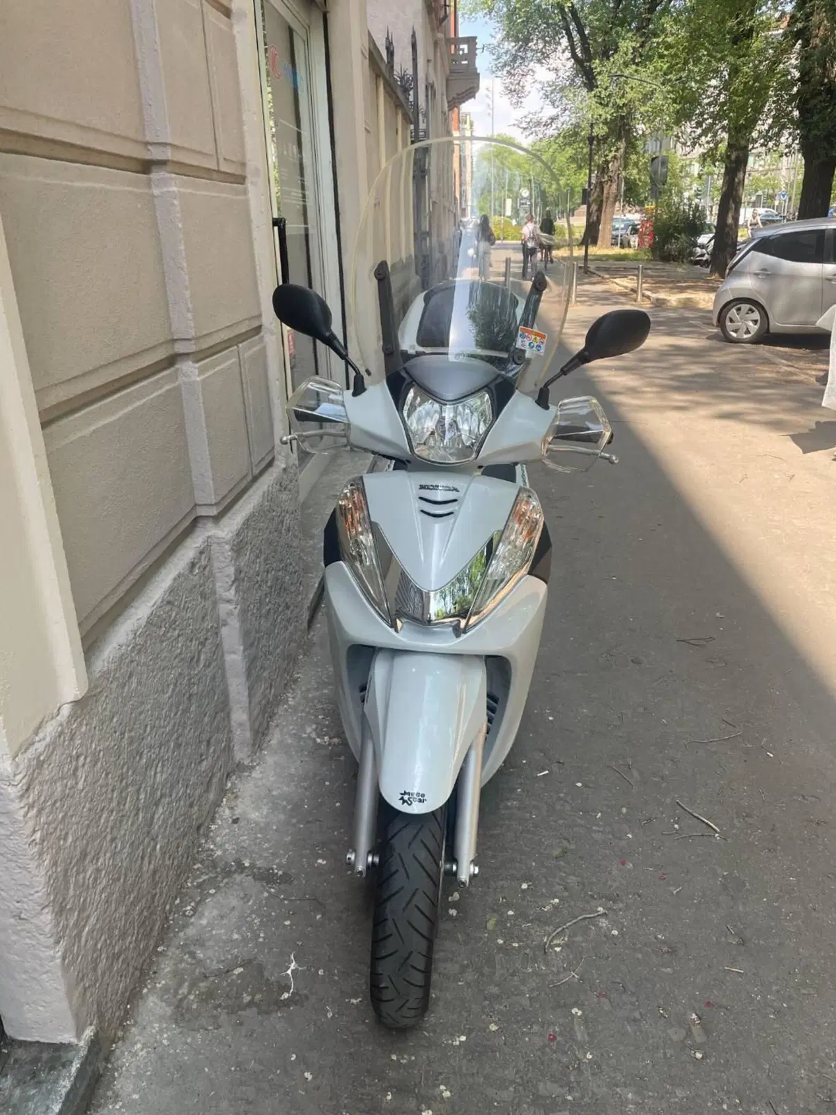 Honda SH 300 i ABS (2011 - 13) (2)