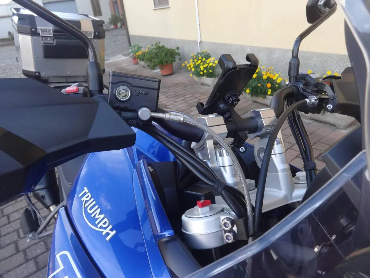 Triumph Tiger 800 XCa (2018 - 20) (9)