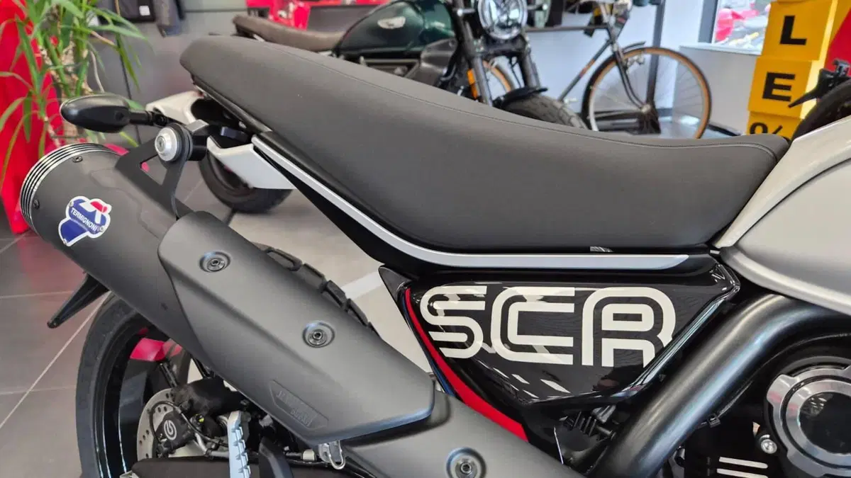 Ducati Scrambler 800 Icon (2025 - 26) (4)
