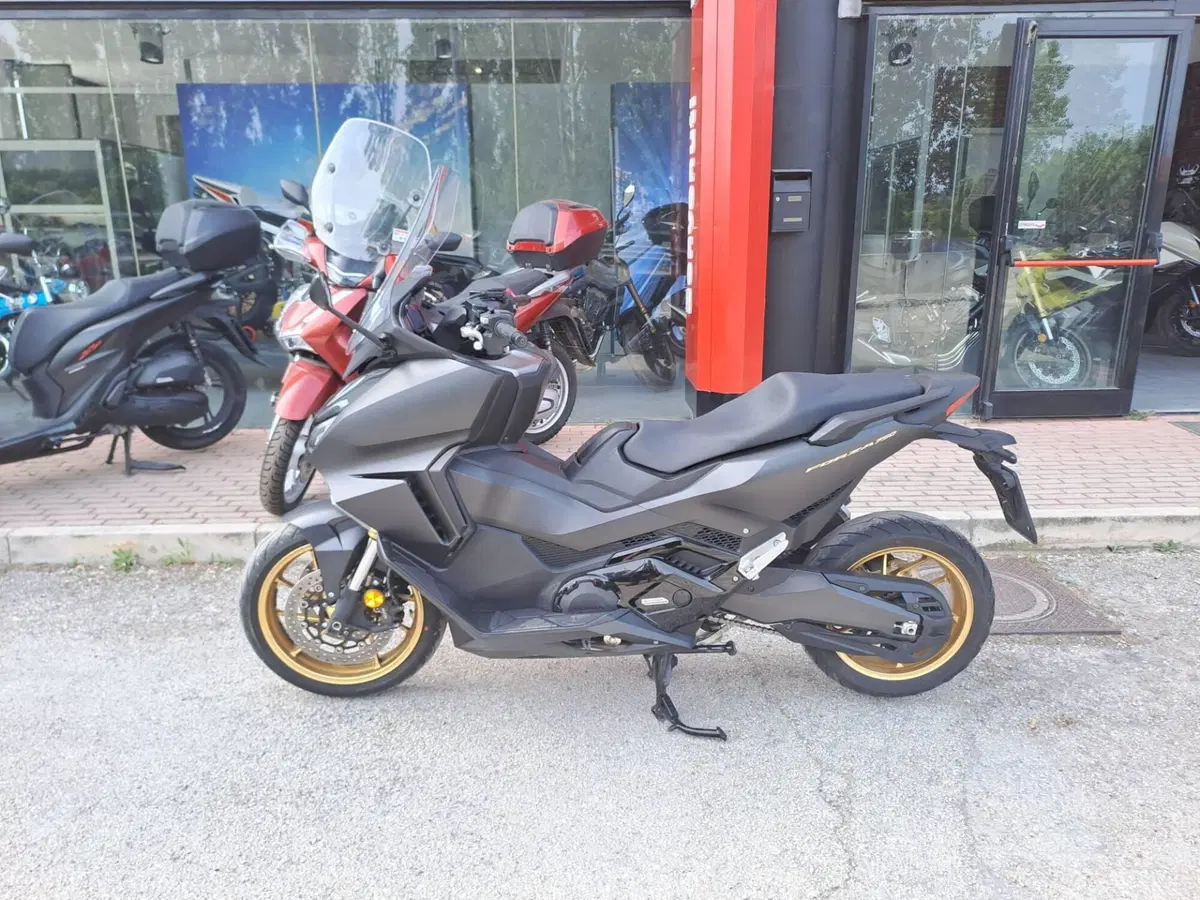 Honda Forza 750 DCT Special Edition (2024)