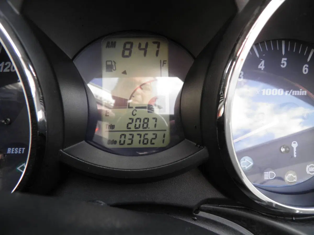 Yamaha Majesty 400 ABS (2011 - 14) (5)