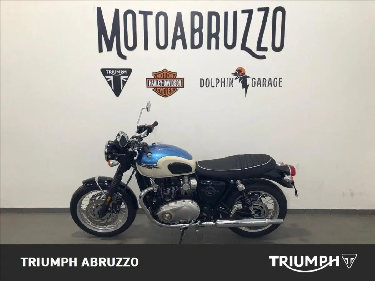 Triumph Bonneville T120 (2026) (13)
