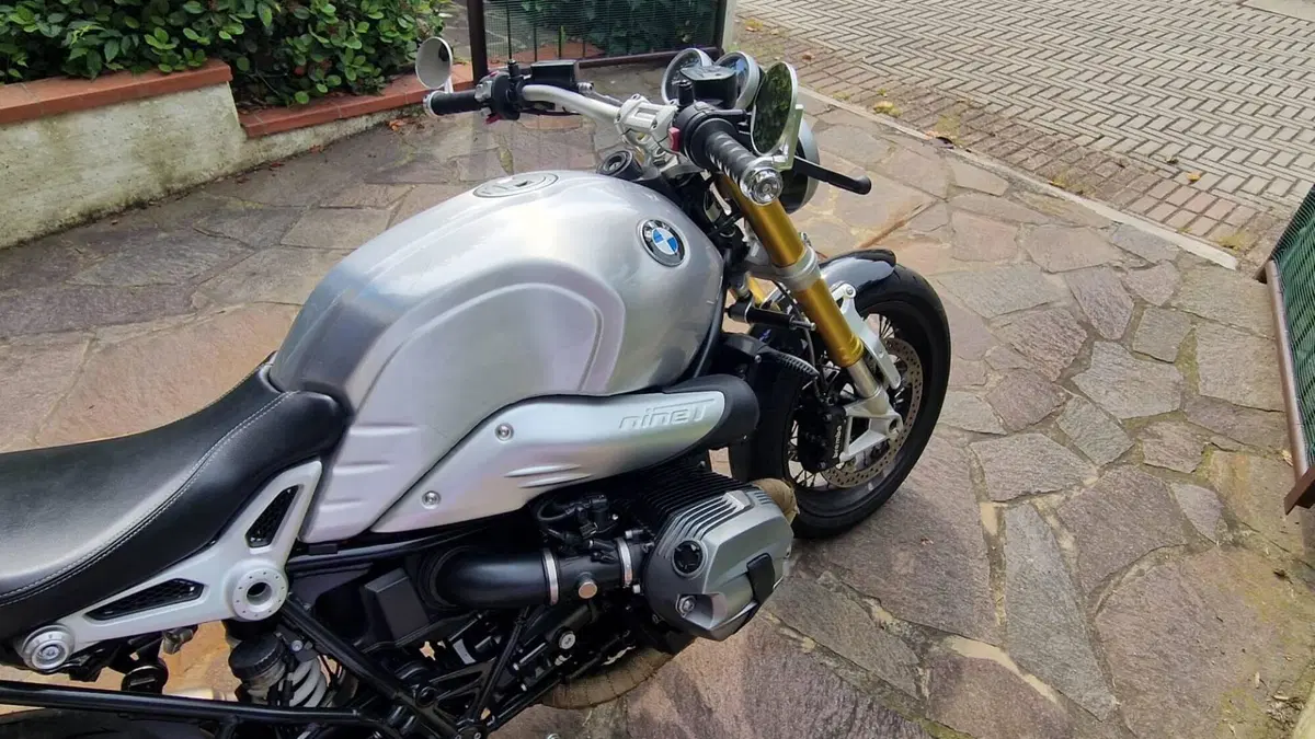 Bmw R nineT 1200 Pure (2017 - 20) (4)