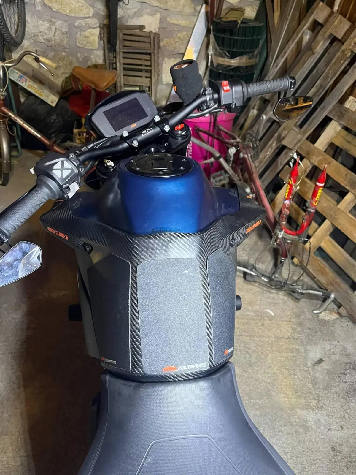 KTM 890 Duke R (2022 - 23) (9)