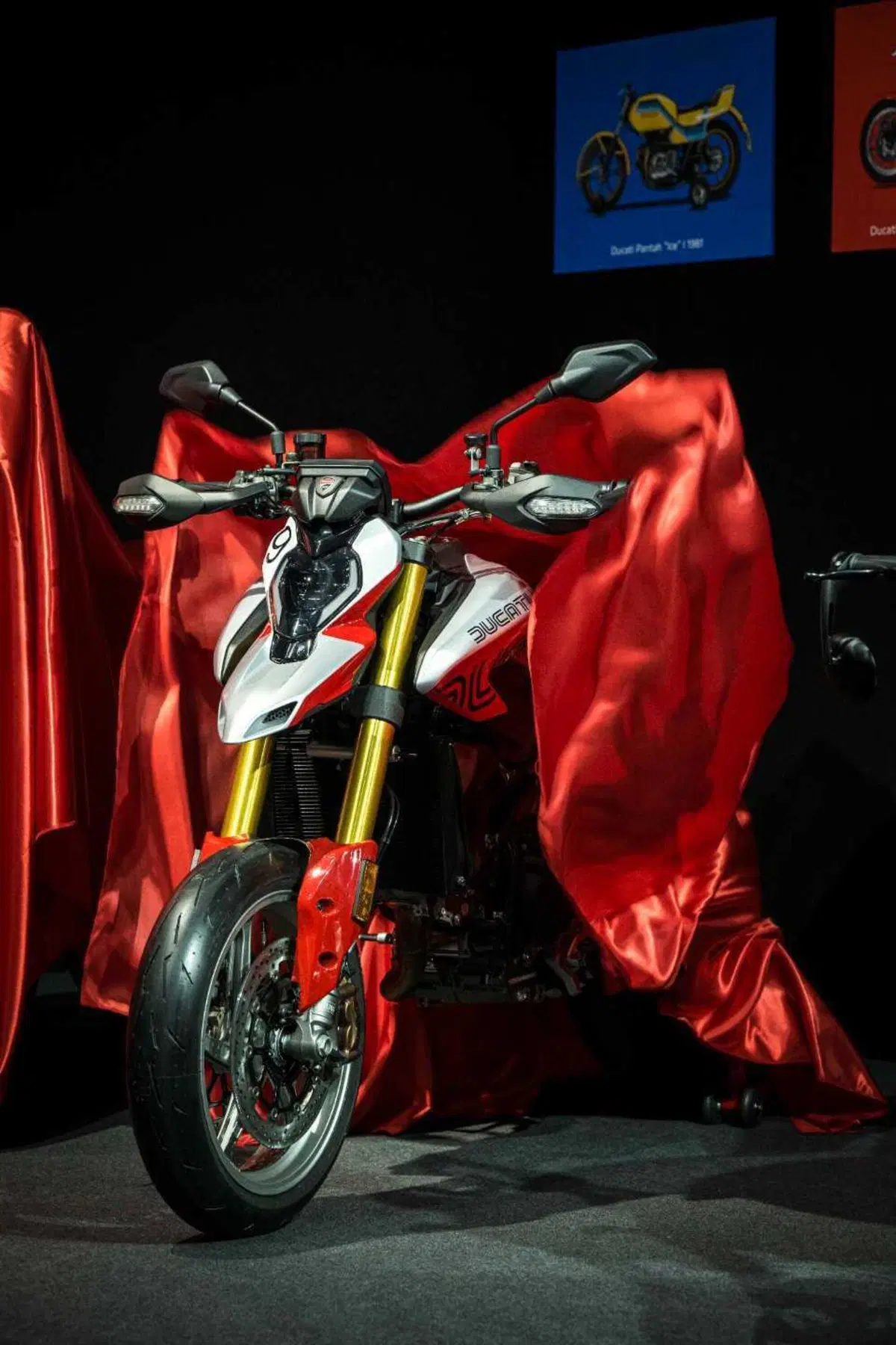 Ducati Collezione 100: le dieci livree leggendarie per celebrare cent'anni di storia [VIDEO] (2)
