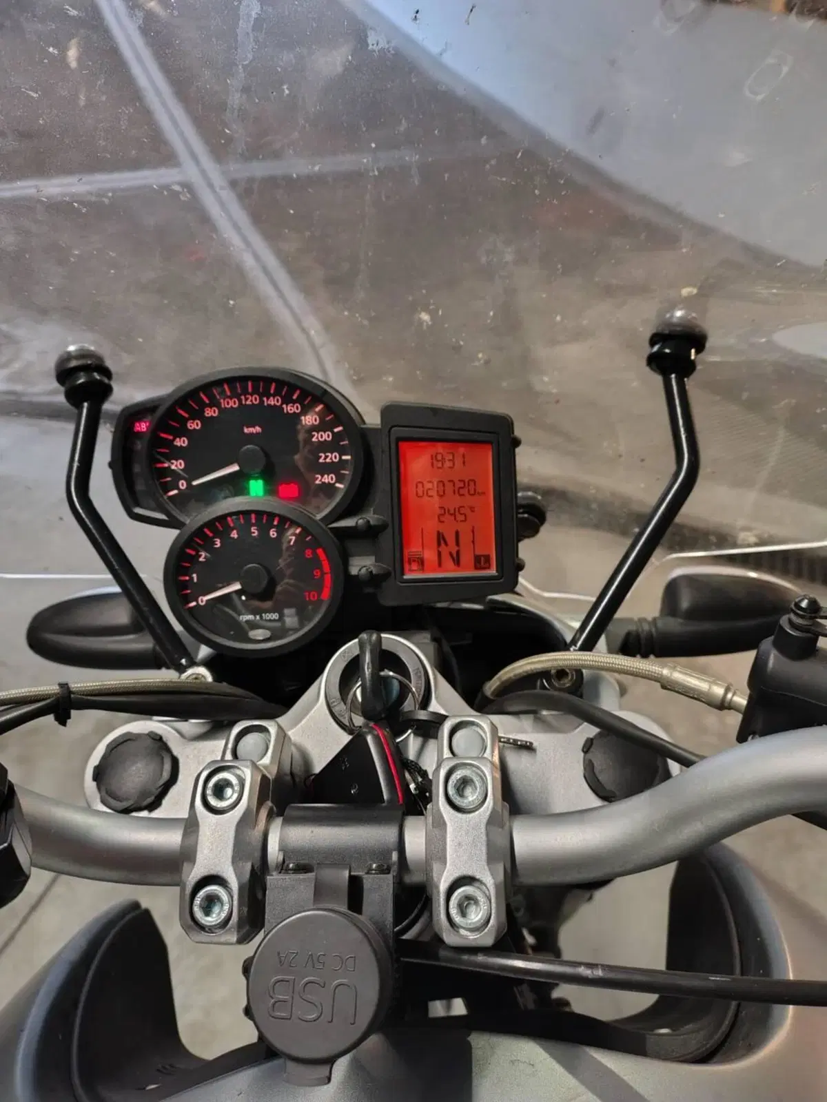 Bmw R 1200 R (2006 - 11) (6)